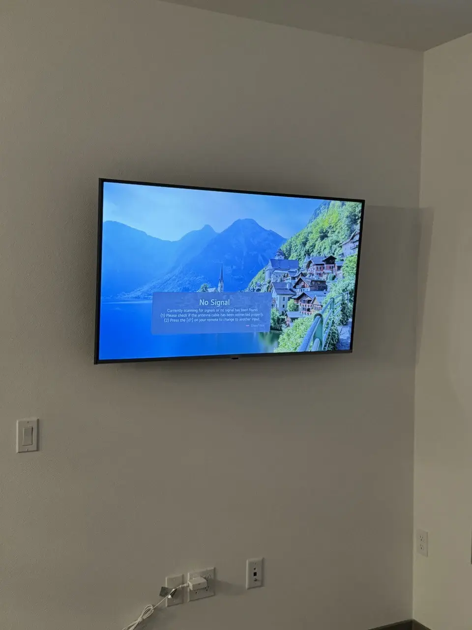 Clean TV wall mount in modern room